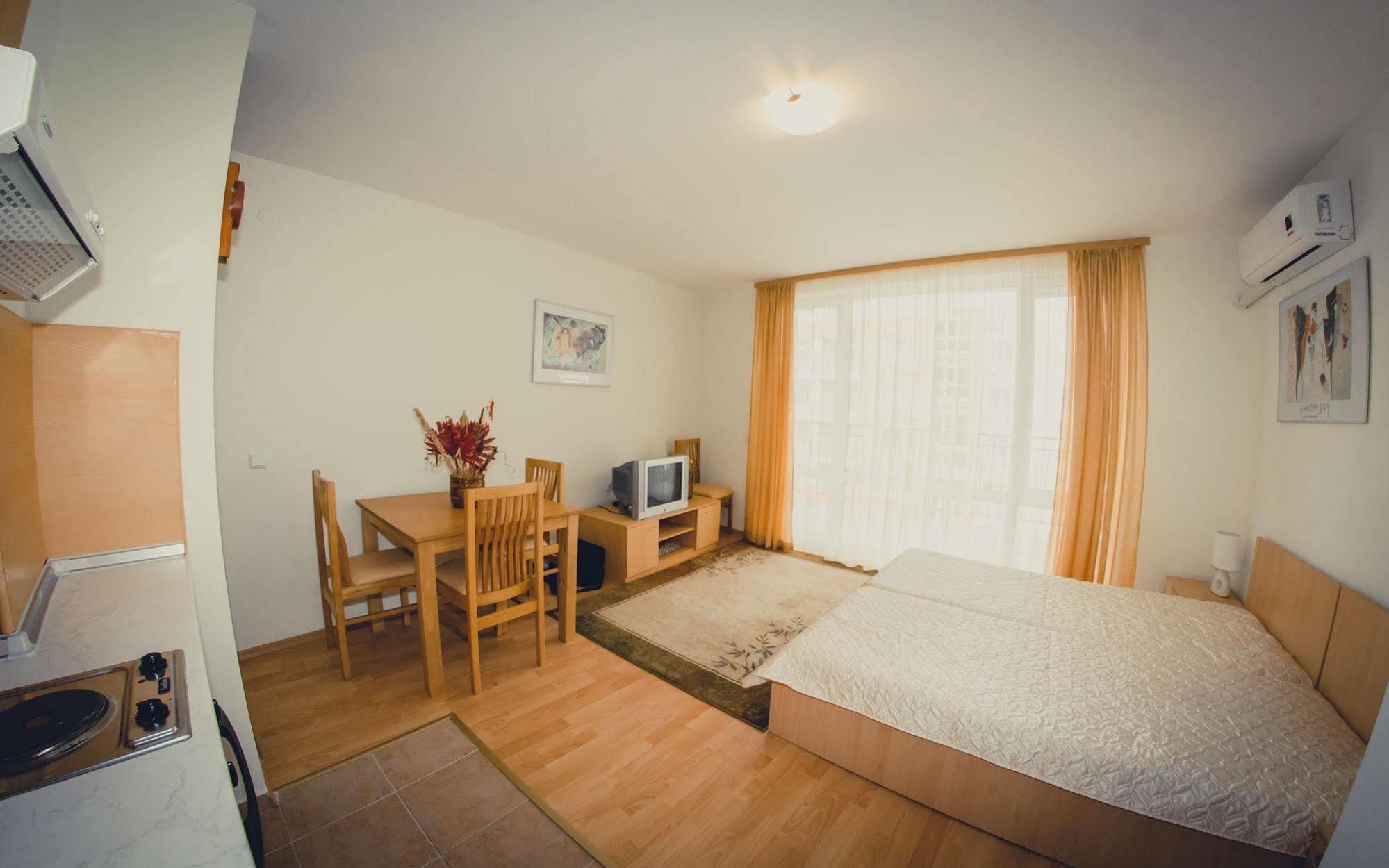 Apartment Messambria Noks